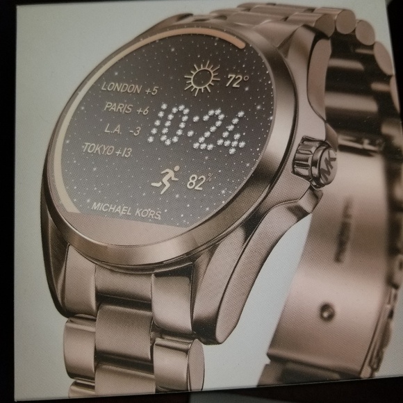 Michael Kors smartwatch - Picture 1 of 4